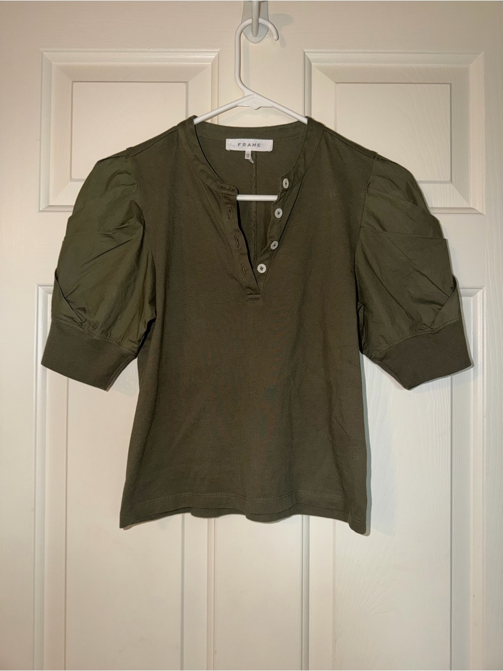 FRAME Denim Olive Puff Sleeve Henley Top - size XS